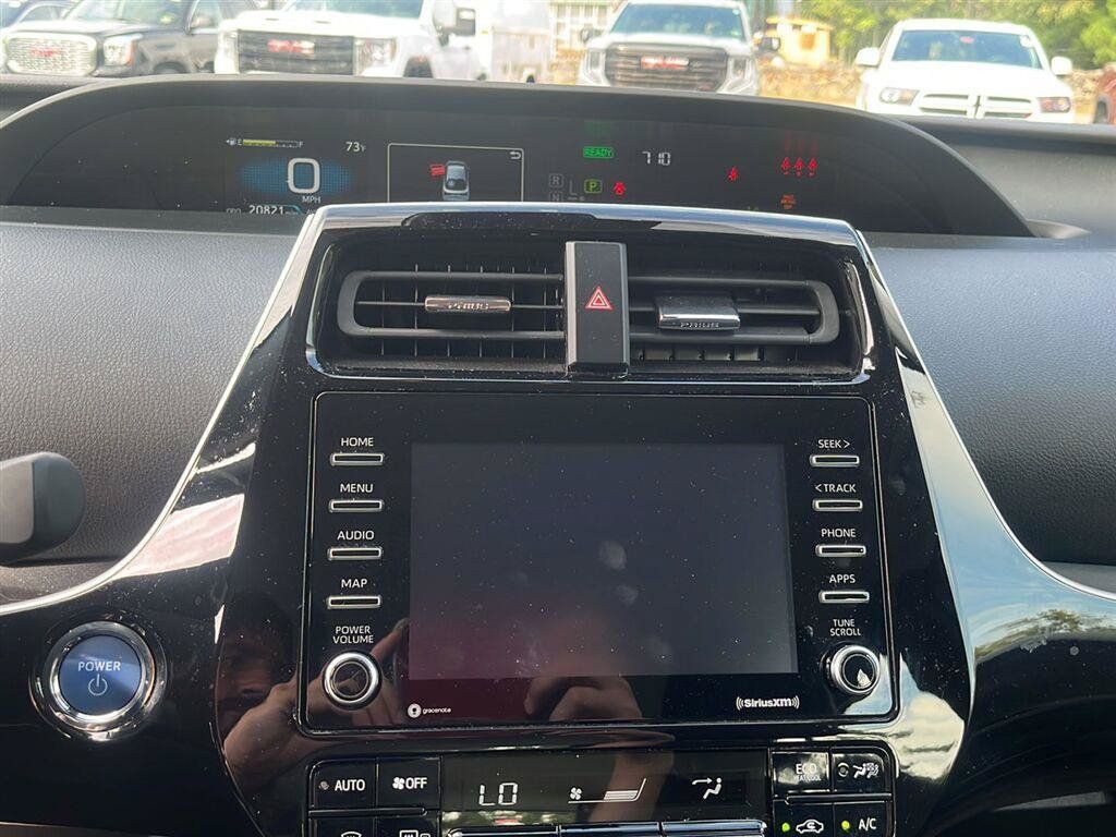 Used 2022 Toyota Prius AWD image 21