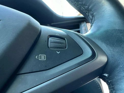 Used 2018 Tesla Model X 75D AWD/4WD image 20