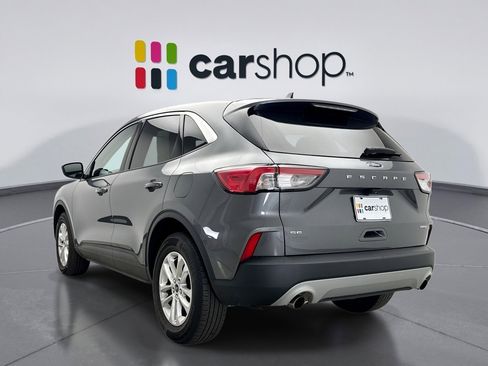 Used 2021 Ford Escape SE w/ Cold Weather Package image 3