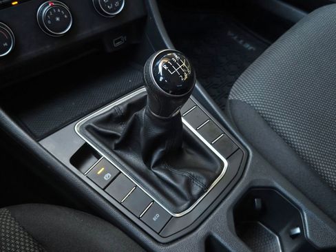 Used 2019 Volkswagen Jetta S w/ Driver Assistance Package FWD image 18