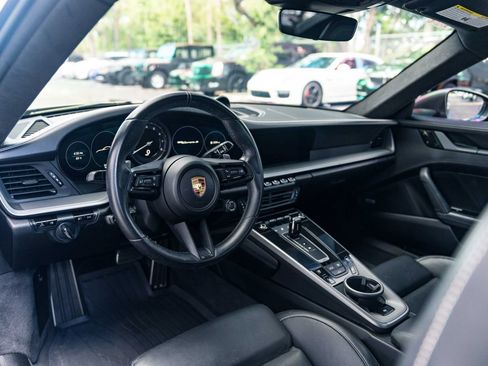 Used 2021 Porsche 911 Carrera S RWD image 21