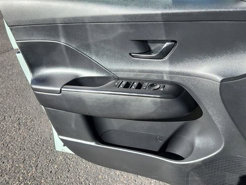 Used 2024 Hyundai Kona SEL image 6