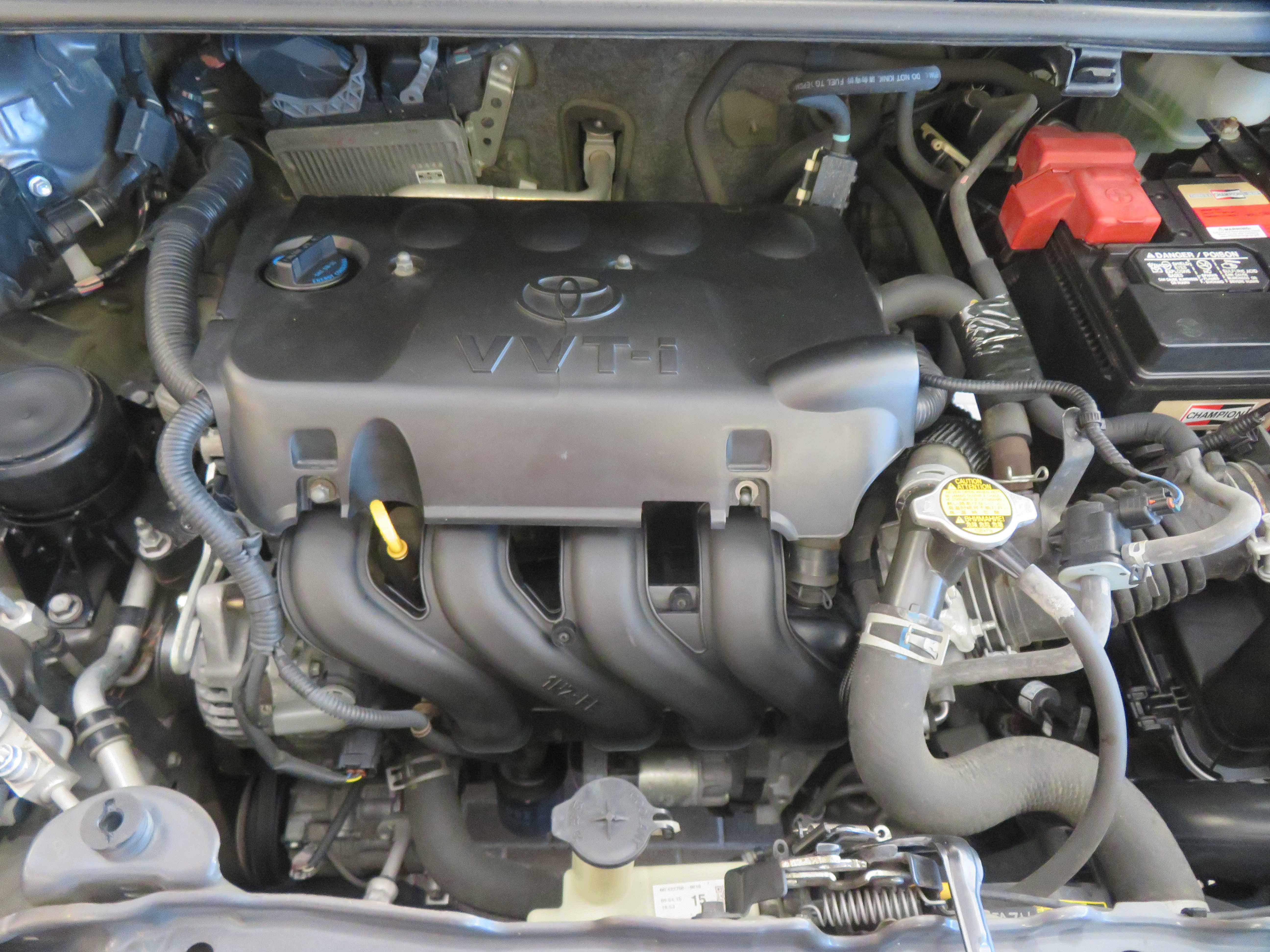 Used 2015 Toyota Yaris L FWD image 43
