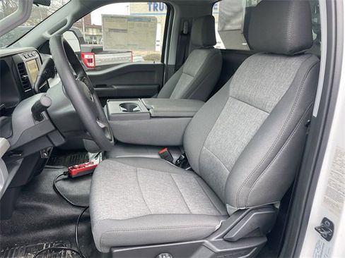 Used 2024 Ford F550 XL w/ Snow Plow Prep Package image 19