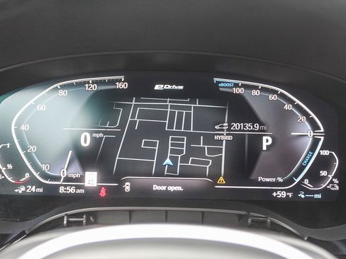 Used 2022 BMW 530e w/ Premium Package image 23