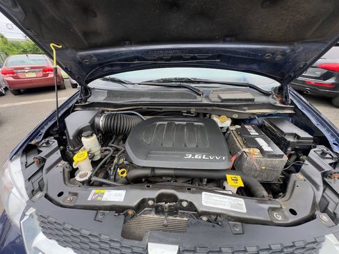 Used 2014 Dodge Grand Caravan American Value Package FWD image 23