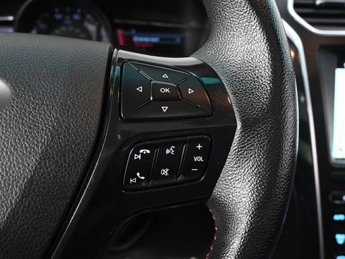 Used 2017 Ford Explorer Sport w/ Equipment Group 401A AWD/4WD image 36