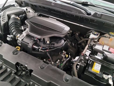 Used 2022 Chevrolet Blazer RS image 33