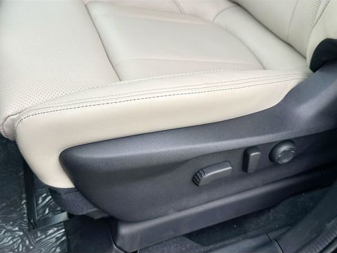 New 2026 Subaru Ascent Limited image 23