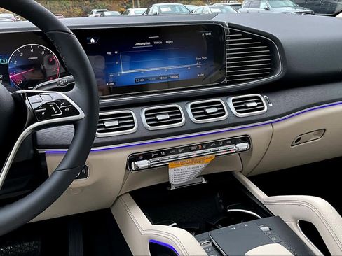 New 2026 Mercedes-Benz GLE 350 4MATIC image 9