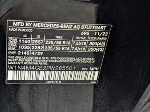 Used 2023 Mercedes-Benz GLB 250 image 14