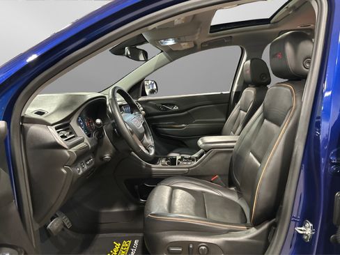 Used 2023 GMC Acadia AT4 w/ Technology Package image 19