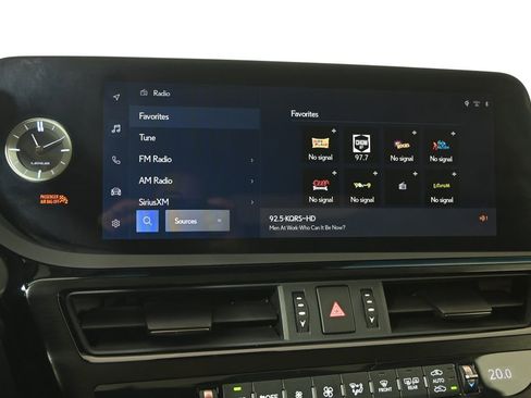 Used 2023 Lexus ES 350 w/ Premium Package FWD image 27