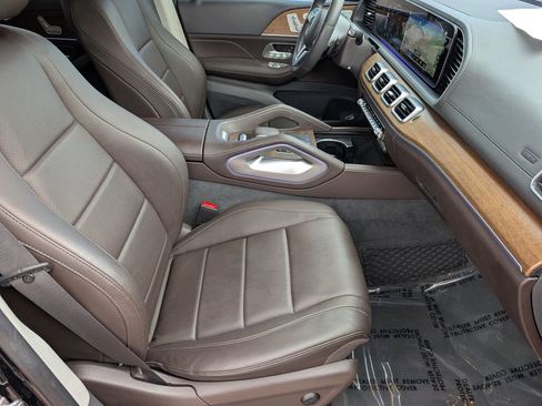 Certified 2020 Mercedes-Benz GLS 450 4MATIC image 12