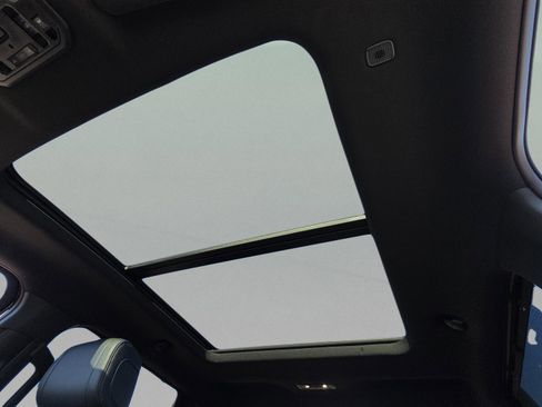 Used 2025 Toyota Tundra Platinum image 16