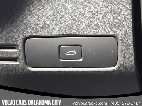 Used 2026 Volvo XC40 B5 Core w/ Protection Package Premier AWD/4WD image 22