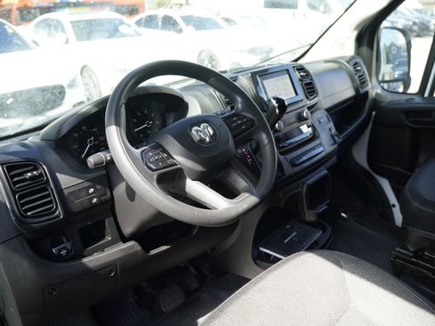 Used 2023 RAM ProMaster 2500 FWD image 2