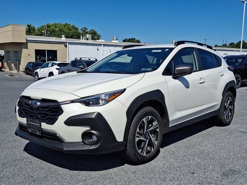 Used 2024 Subaru Crosstrek 2.0i Premium AWD/4WD image 1