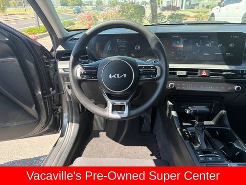 Used 2025 Kia K5 LXS FWD image 13
