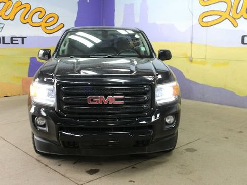 Used 2018 GMC Canyon All Terrain w/ All Terrain X Package AWD/4WD image 6