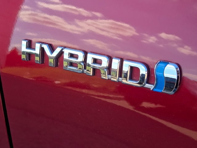 Used 2019 Toyota RAV4 Limited w/ Limited Grade Weather Package AWD/4WD image 24