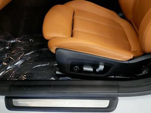 Used 2023 BMW i4 eDrive35 w/ Premium Package RWD image 50