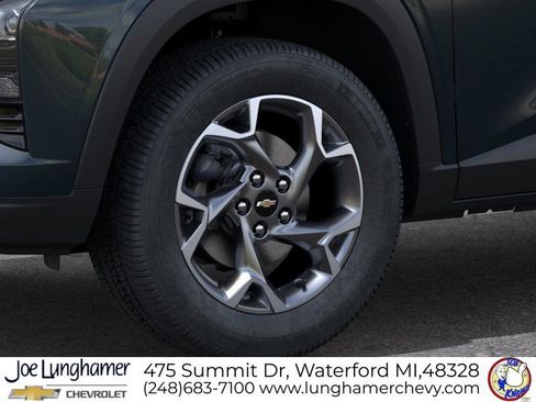 New 2026 Chevrolet Trax LT FWD image 9