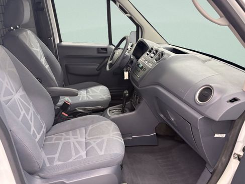 Used 2013 Ford Transit Connect XL FWD image 19