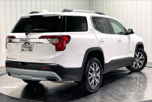 Used 2023 GMC Acadia SLT w/ Preferred Package AWD/4WD image 13
