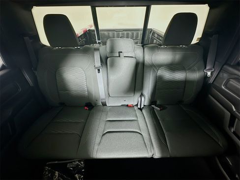 New 2025 RAM 1500 Tradesman w/ Trailer Tow Group image 10