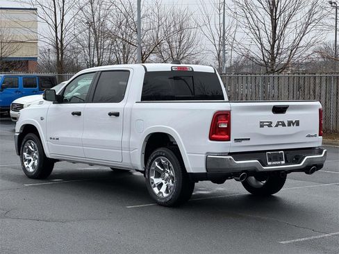 New 2026 RAM 1500 4x4 Crew Cab image 5