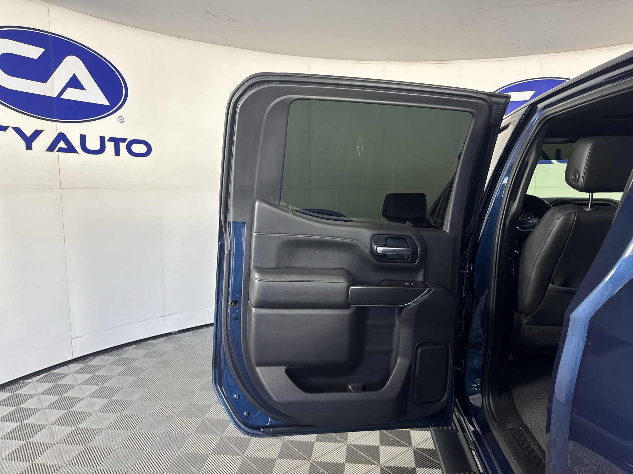 Used 2019 GMC Sierra 1500 AT4 w/ AT4 Premium Package AWD/4WD image 28