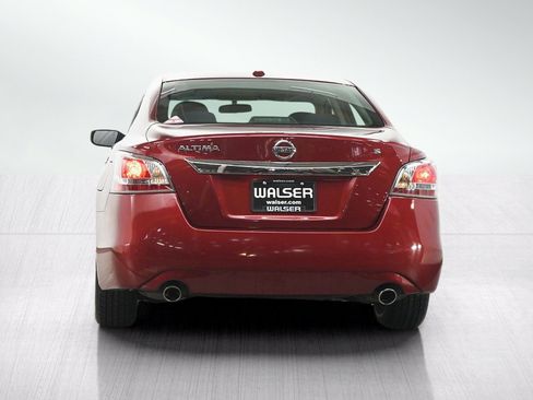 Used 2015 Nissan Altima 2.5 S w/ Power Driver Seat Package FWD image 4