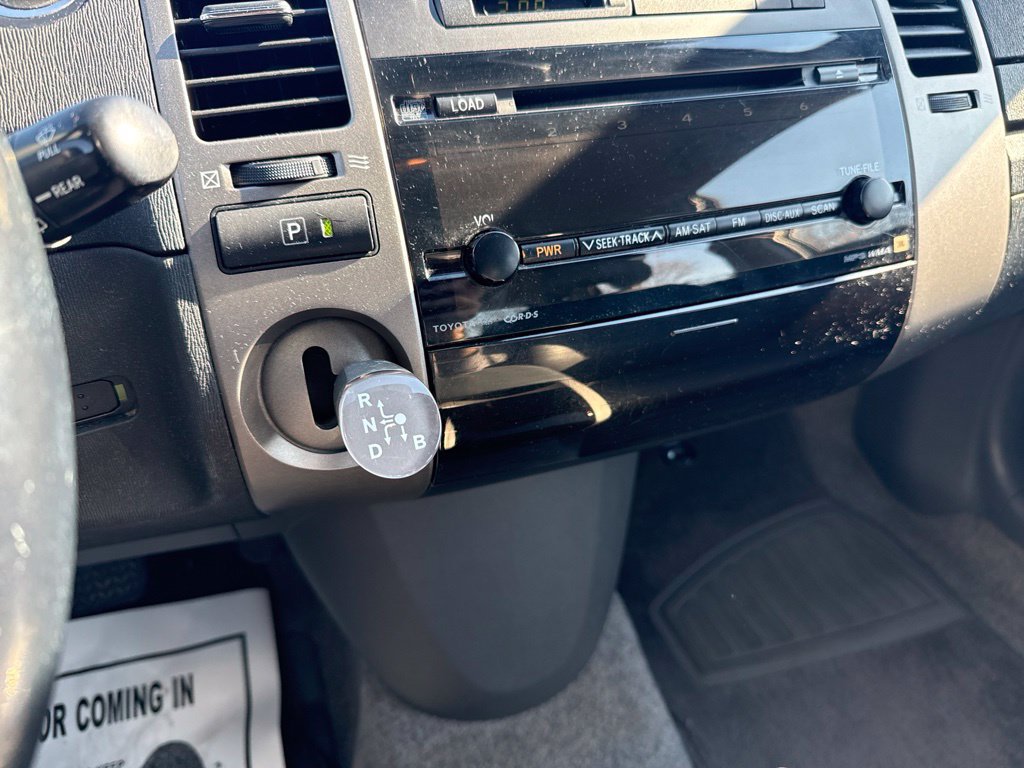 Used 2007 Toyota Prius Touring FWD image 32
