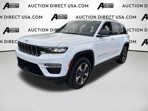 Used 2024 Jeep Grand Cherokee Limited 4xe AWD/4WD image 1