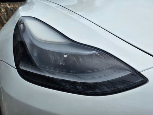 Used 2023 Tesla Model 3 Standard Range image 24