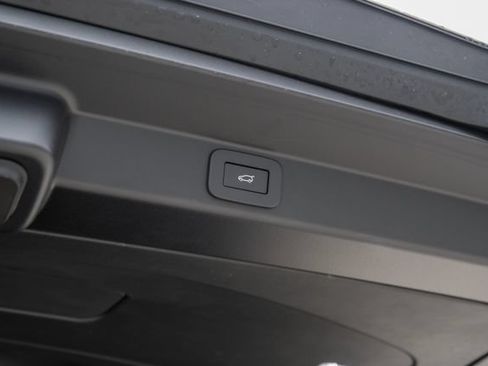 New 2026 Land Rover Range Rover Sport SE AWD/4WD image 67