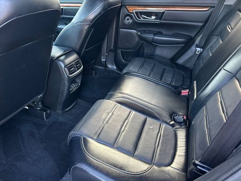 Used 2022 Honda CR-V Touring image 12