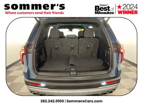 Used 2025 Chevrolet Traverse LT image 20