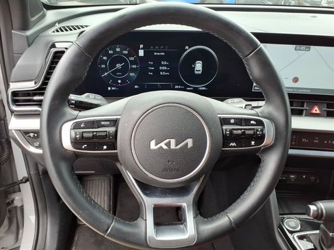 Used 2025 Kia Sportage SX FWD image 19