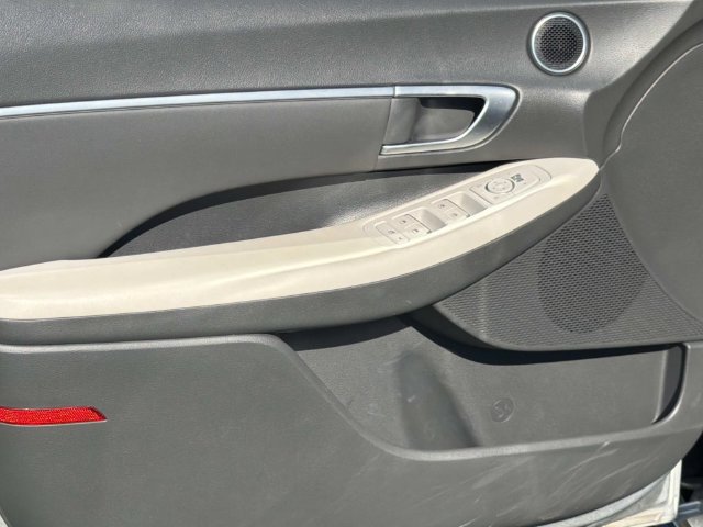Used 2024 Hyundai Sonata SEL FWD image 18
