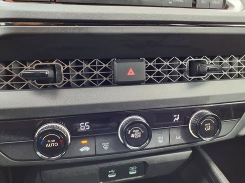 Used 2025 Honda Accord LX image 7