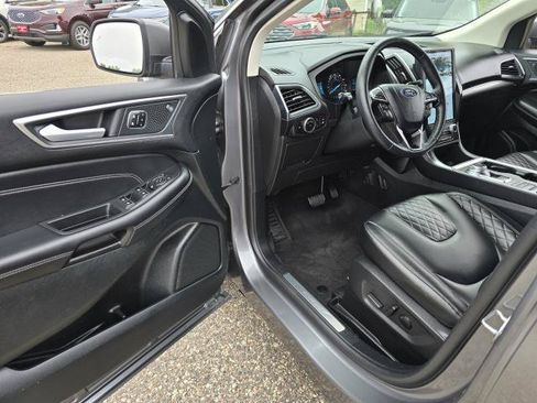 Used 2024 Ford Edge Titanium AWD/4WD image 13