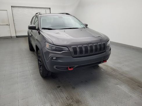 Used 2020 Jeep Cherokee Trailhawk w/ Cold Weather Group AWD/4WD image 14