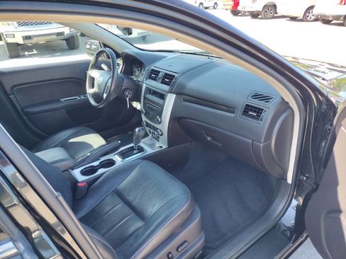 Used 2011 Mercury Milan Premier image 10