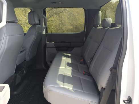 Certified 2024 Ford F250 XL w/ FX4 Off-Road Package image 12