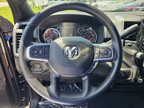 New 2025 RAM 2500 Tradesman AWD/4WD image 21