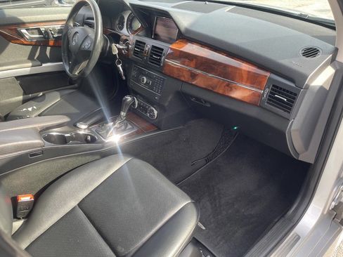 Used 2012 Mercedes-Benz GLK 350 4MATIC image 32