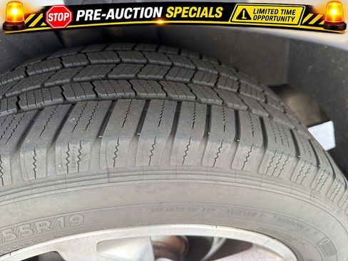 Used 2011 Audi Q5 2.0T Premium Plus AWD/4WD image 18