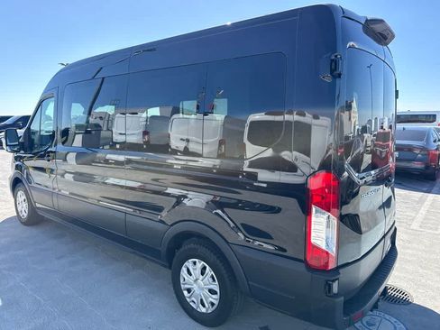 Used 2025 Ford Transit 350 XLT RWD image 3